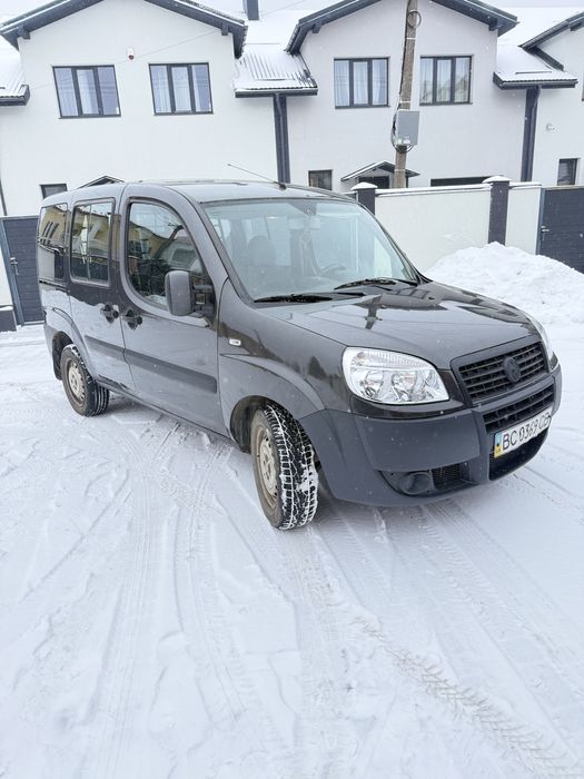 Продам авто Fiat Doblo
