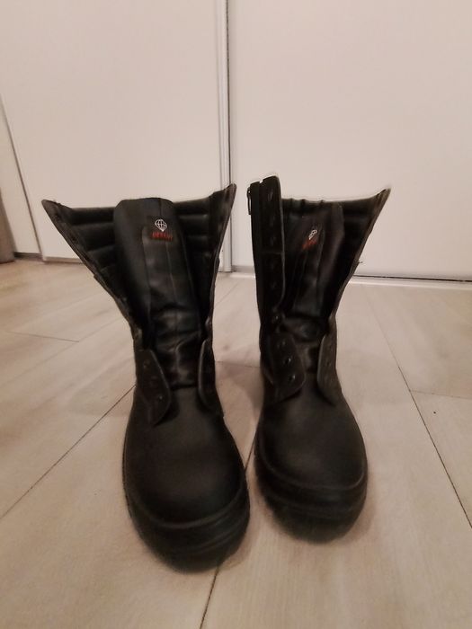 Glany ciężkie buty firmy desant