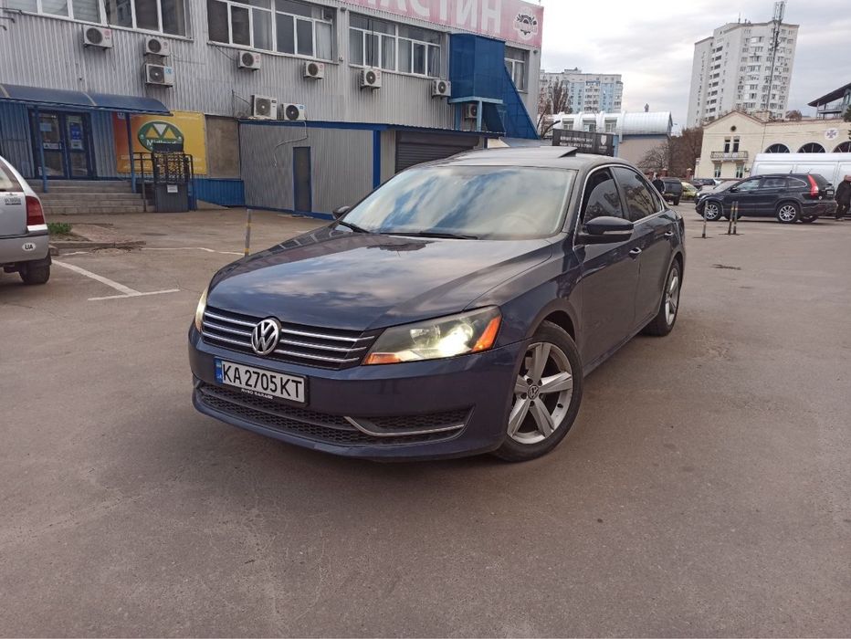Volkswagen passat b7 NMS 2013