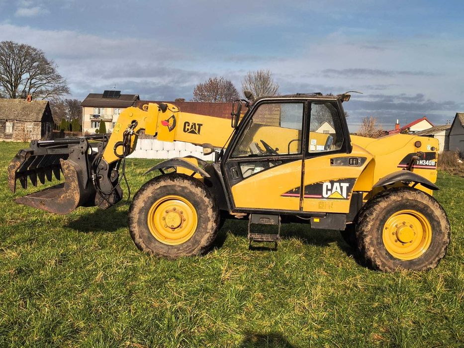 Ładowarka teleskopowa Caterpillar TH340B