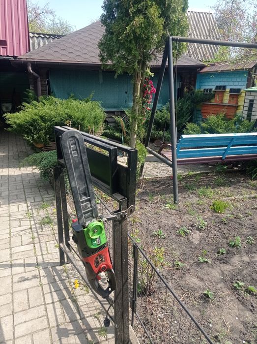 Станок для різки дров