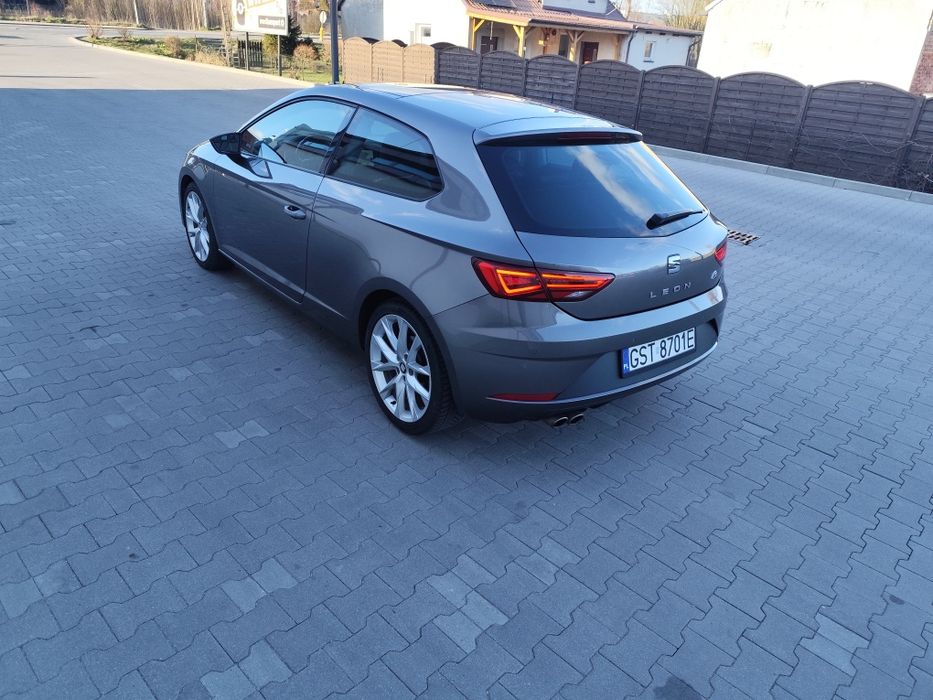 Leon 184 km full LED automat