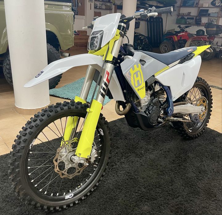 Husqvarna FC 250 ano 2024 Venda ou Troca / Retoma. Ler anúncio