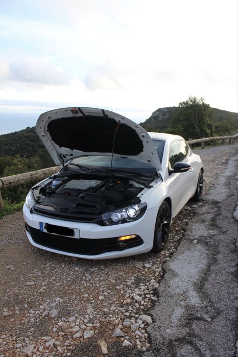 Volkswagen Scirocco R Line