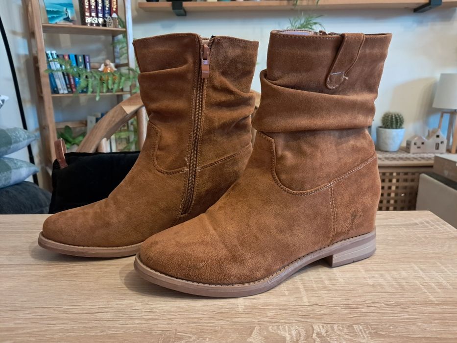 zamszowe botki rozm.38