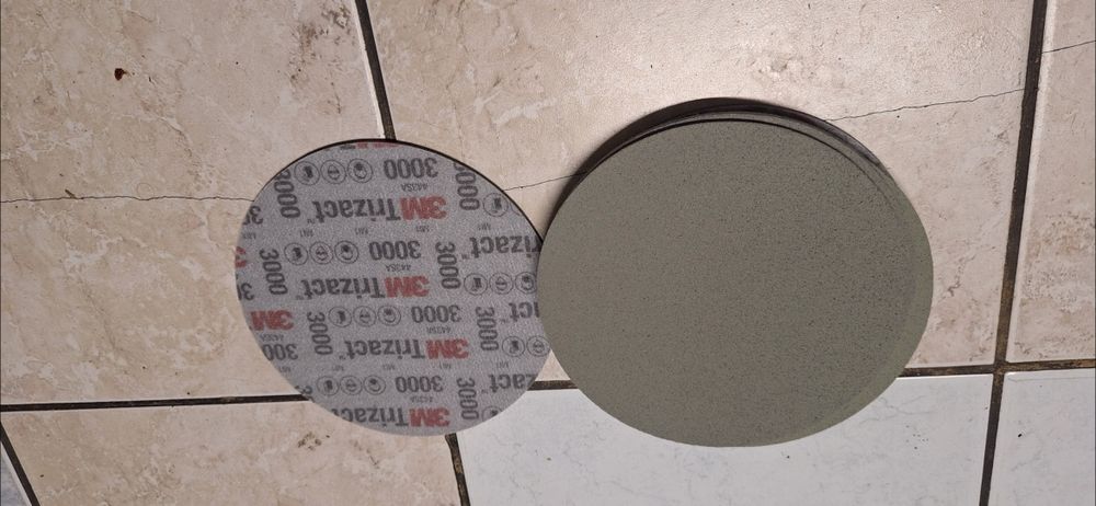 10szt Nowych krążków Trizact P3000 mocowanie Hookit