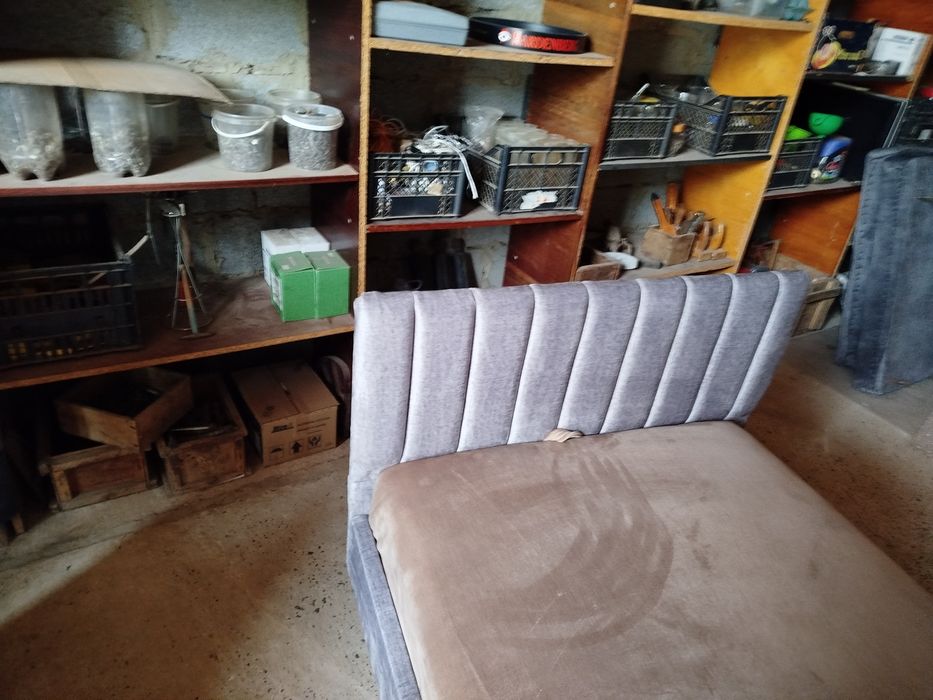 Продам односпальне ліжко