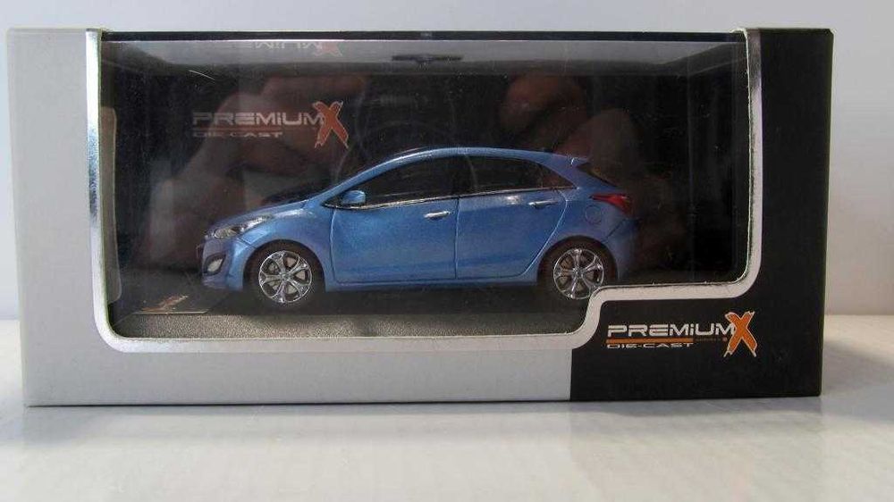 Модели Maserati, Mazda CX-5 1:43. Hyundai Premium X. Конверсия Волга