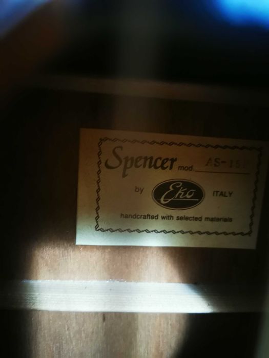 Guitarra acústica Eko Spencer