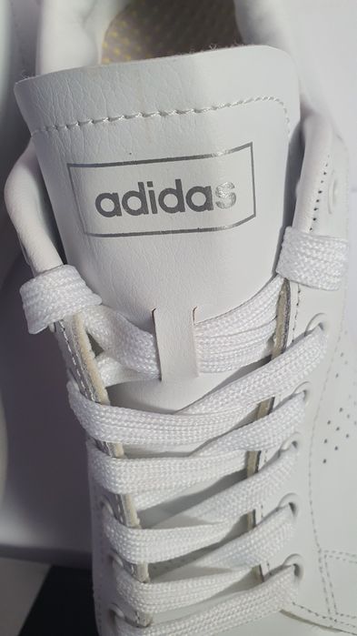 Buty sportowe Adidas Advantage women w rozmiarze 39 1/3