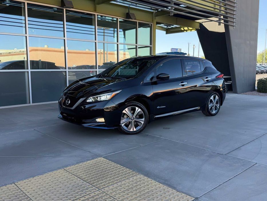 Nissan LEAF S      2019