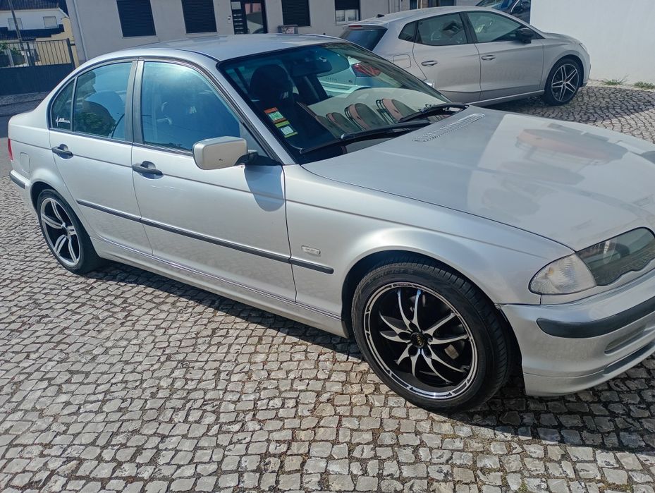 BMW 320 D Bem Estimado