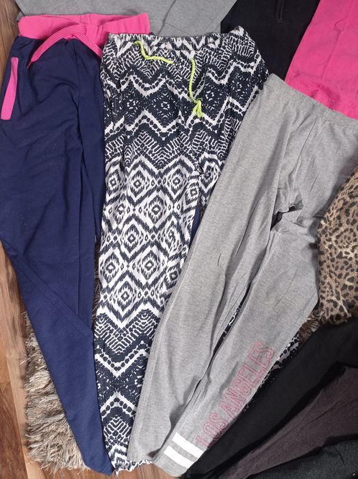 Zestaw ubrań dla dziewczynki rozmiar 146