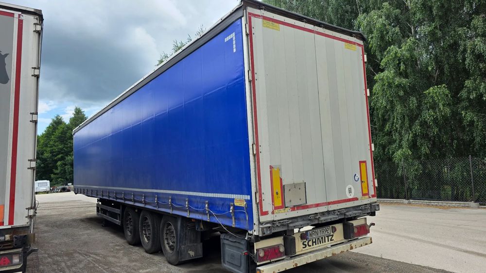 Schmitz Cargobull  Schmitz firanka ładny stan