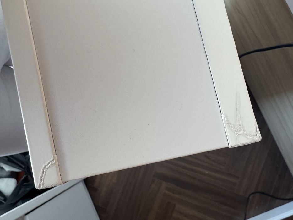 Стіл письмовий jusk терміново з дефектом