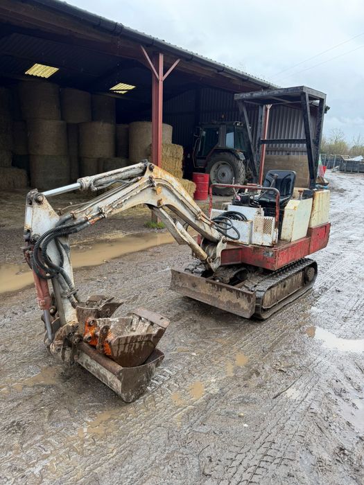 Minikoparka Takeuchi TB120