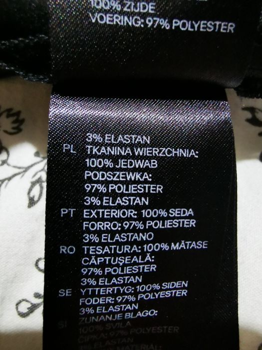 Czarna Sukienka jedwabna Versace for HM 36