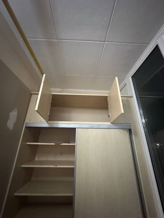 Шафа роздвижна без задньої стінки