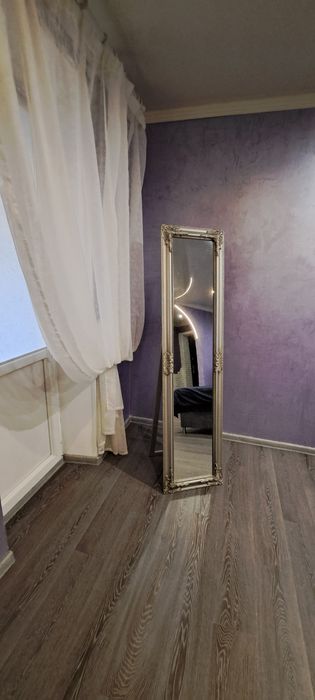 Артем, Тисячка, Епіцентр, Метро, квартира подобово, погодинно,