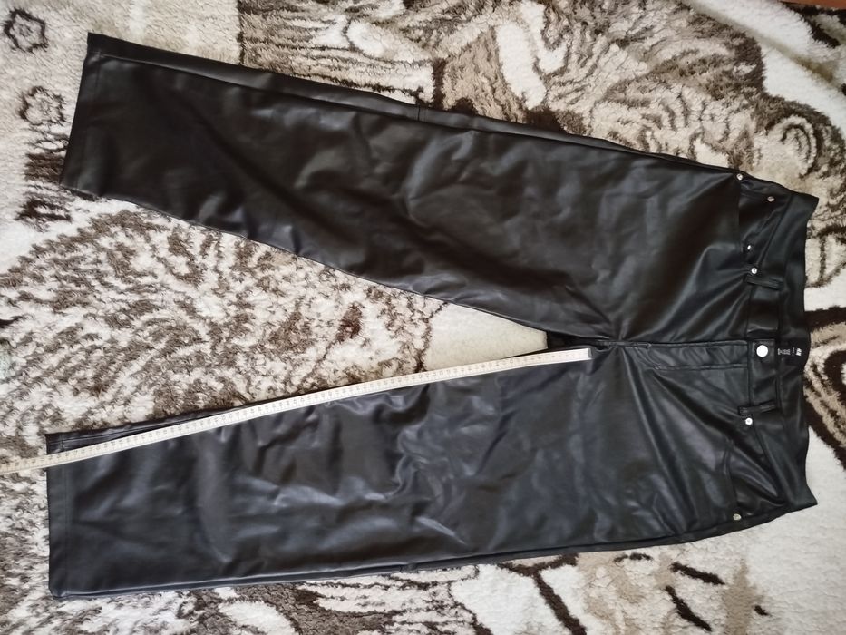 Штани гарного розміру H&M