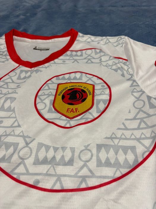 Camisola de Angola branca