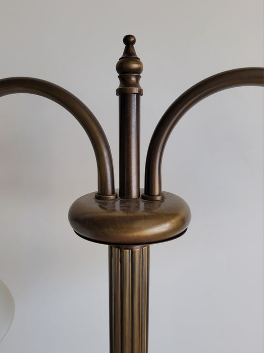 Piękna stara nocna mosiężna lampka antyk