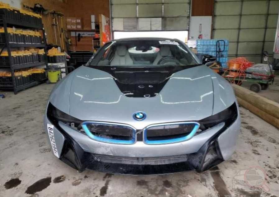 Бампер Bmw I8 розбор запчасти бмв і8 запчастини