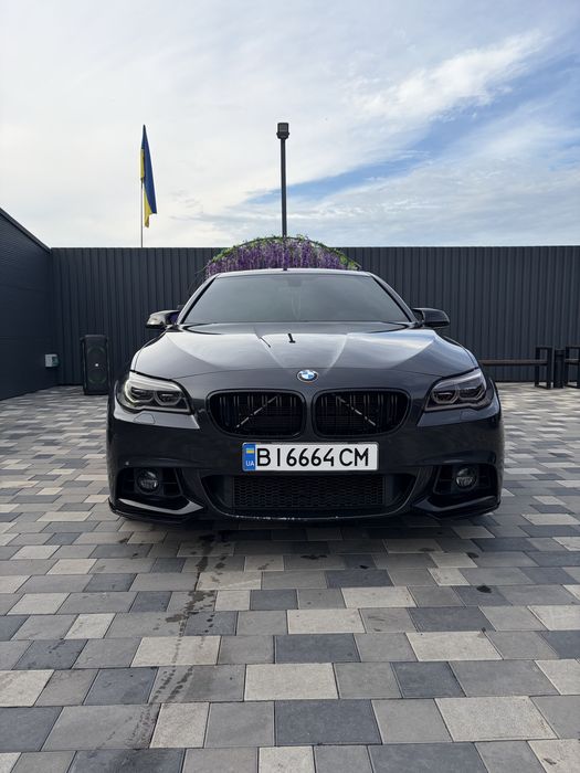 Продам BMW F10 528і