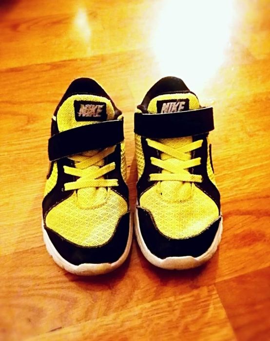 Ténis Nike de criança