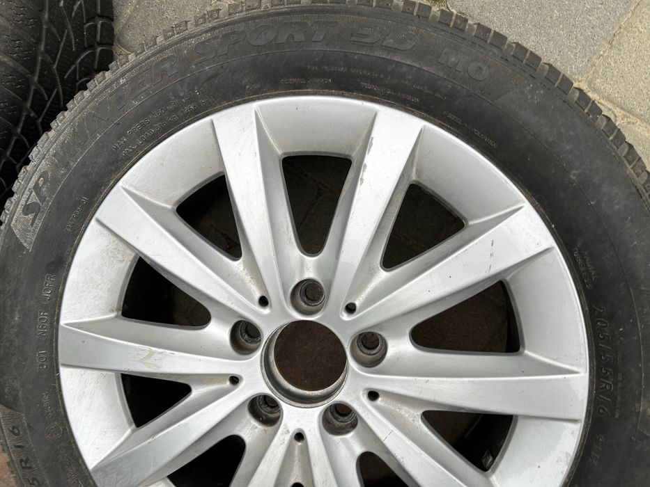 Шини та титанові диски