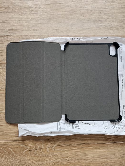 Golden rose etui tablet Bizon iPad Mini 6 2021