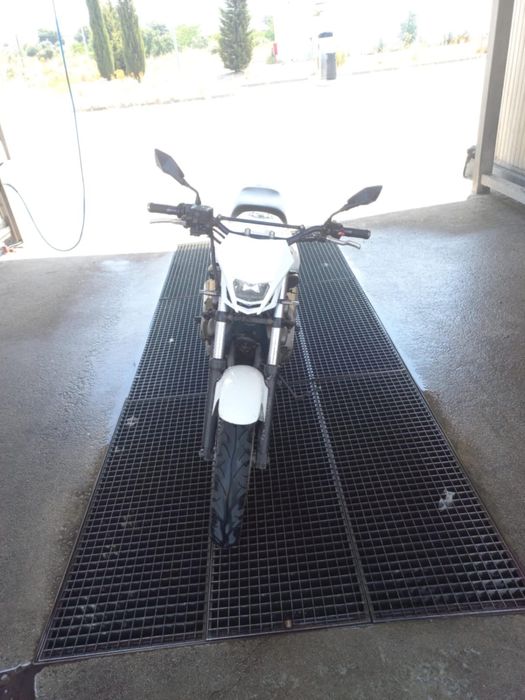 Yamaha XJ 600  otimo estado