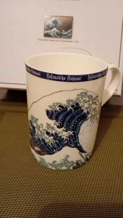 Kubek ceramiczny z motywem Hokusai. Nowy
