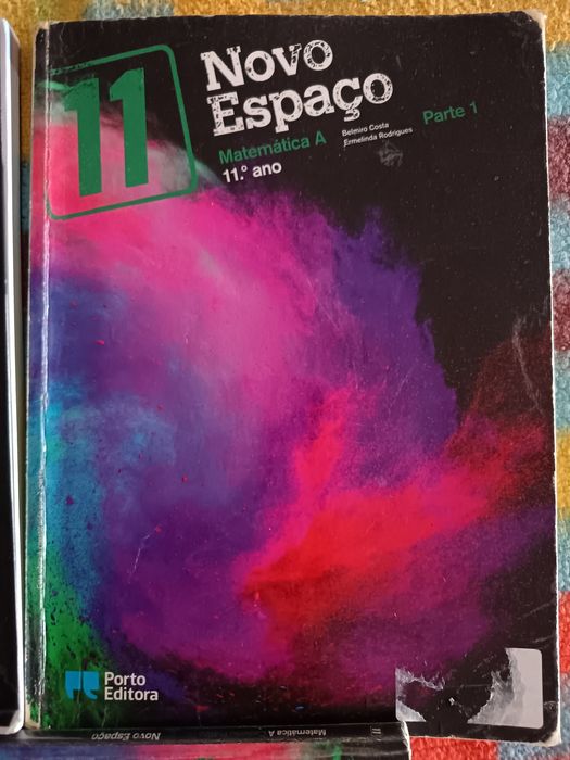 Manuais e caderno de atividades 11.ano Matemática A