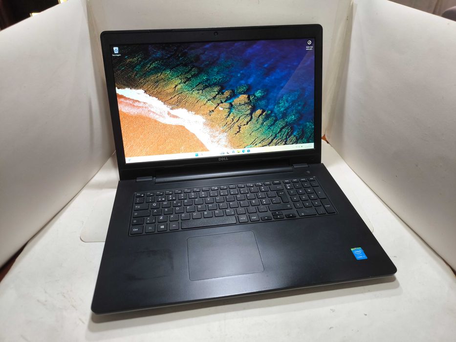 Dell Inspiron 5749 17" i7 240GB SSD 8GB RAM nVidia # bateria NOVA