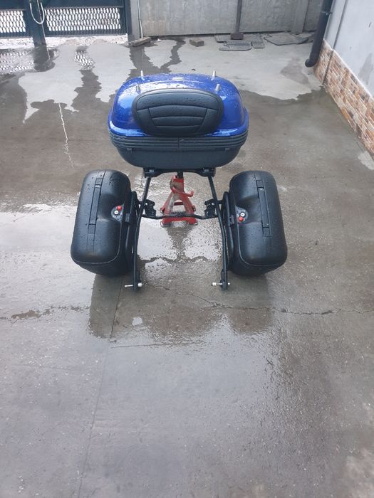Продам кофры на мотоцикл YZF600R
