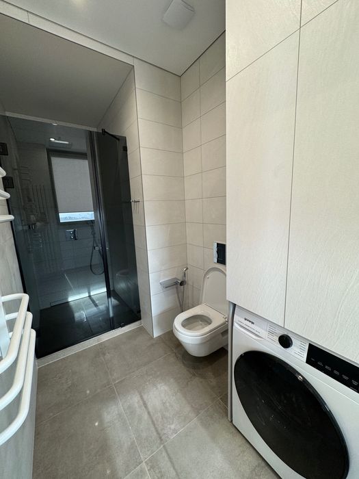 Здам 2х кім квартиру Центр перша здача