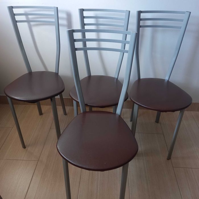 4 krzesła kuchenne