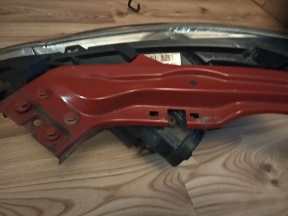 Wzmocnienie lampy  L/P strona scudo expert Jumpy 2007/2016