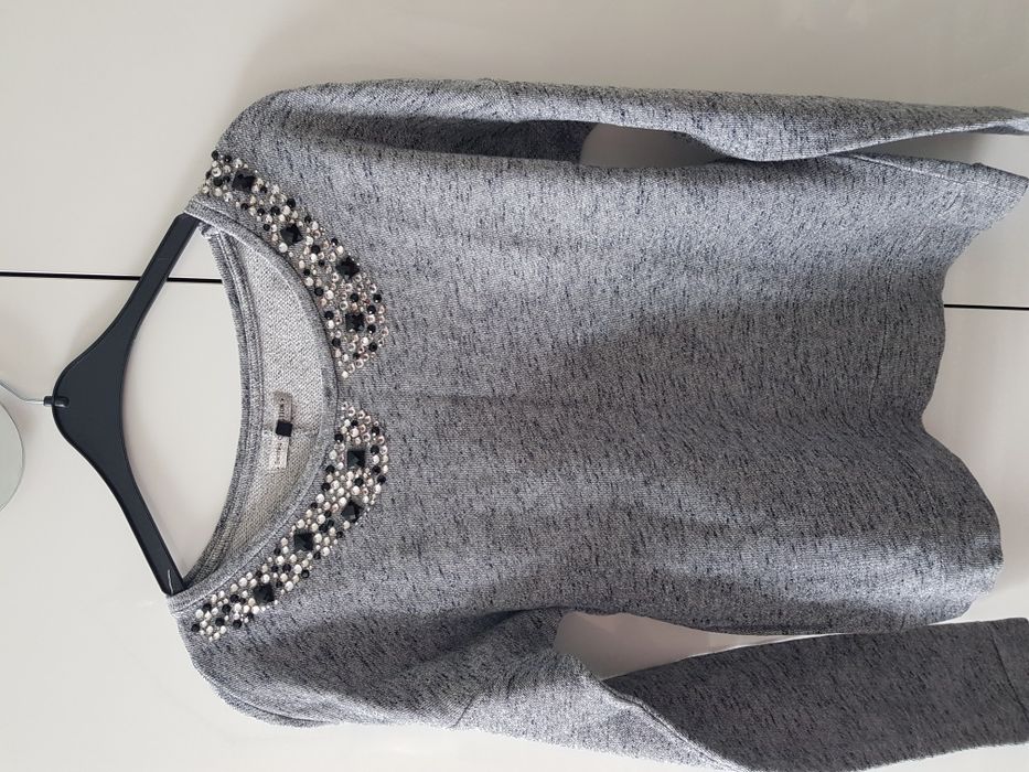 Sweter z Bershka