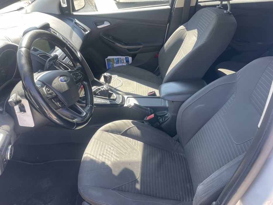 Ford Focus 2017 completo