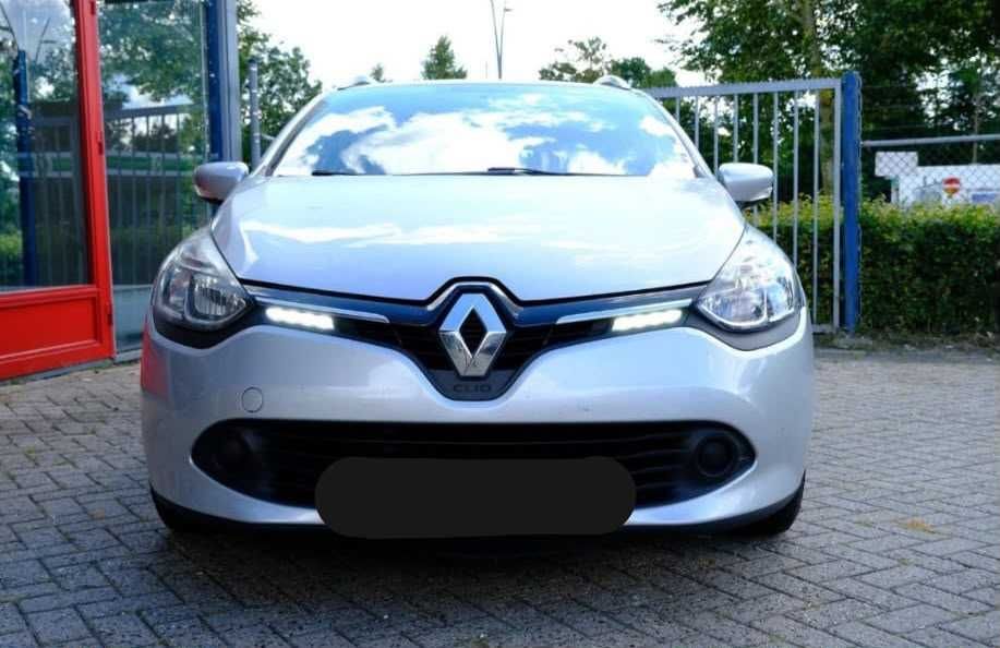 Renault Clio Sport Tourer 1.5 dCi — photo 3
