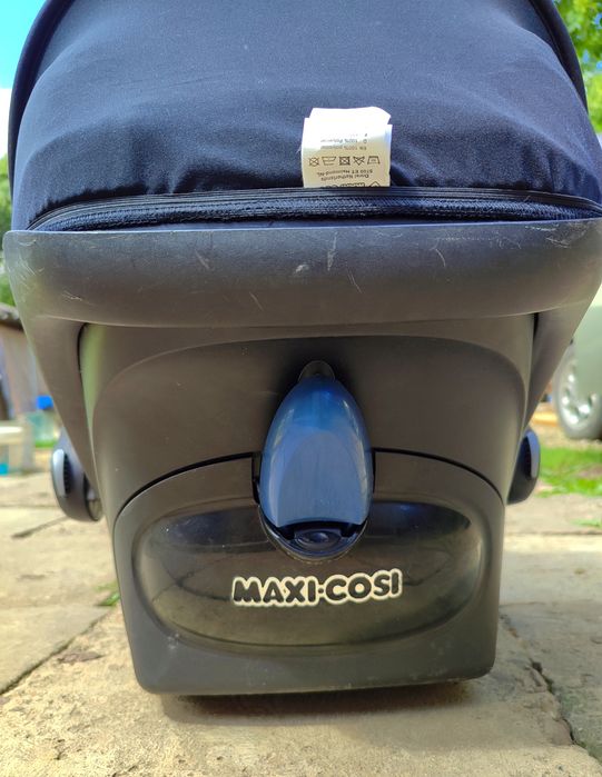 Дитяче авто крісло -переноска