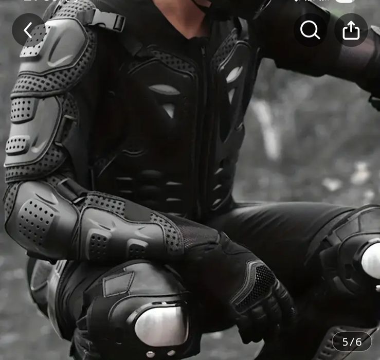 Захисний Мотокостюм