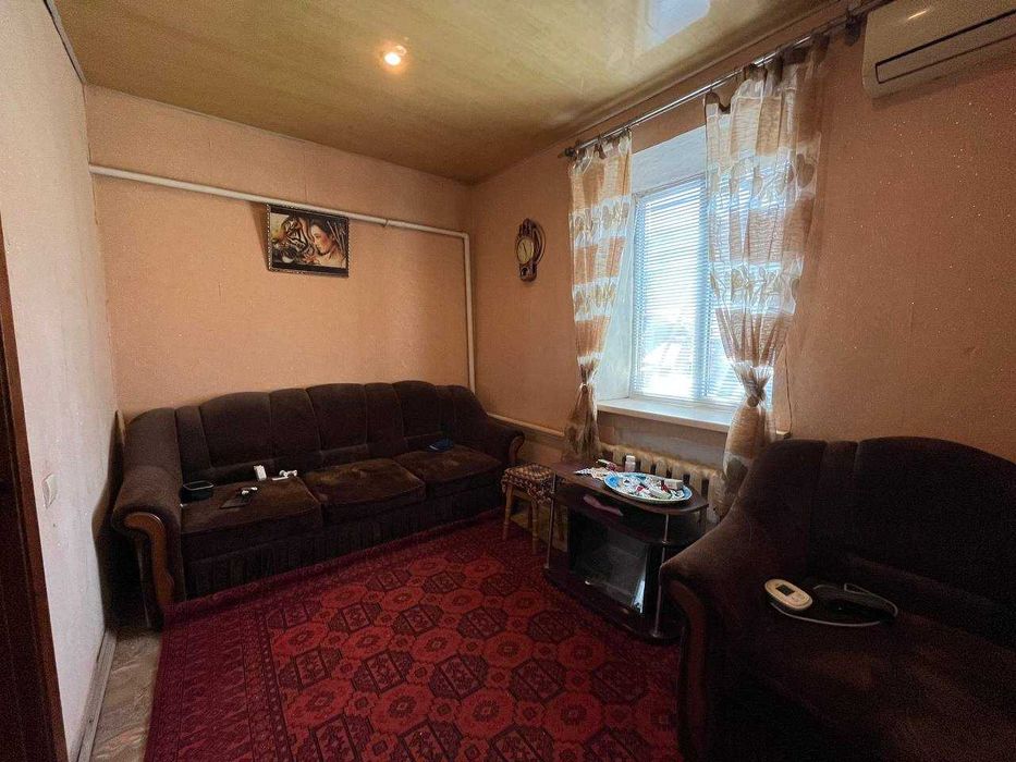 Обмін/ Продаж будинку з гаражем Площа Визволення