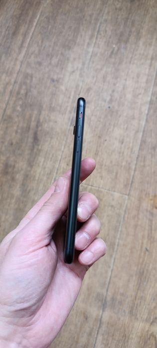 Продам iPhone SE 2 256 Gb