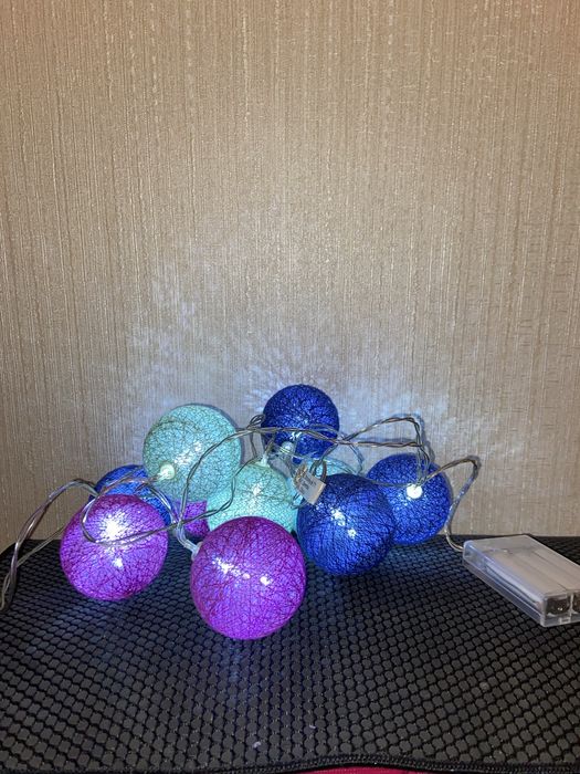 LED гірлянда “Cotton Balls”