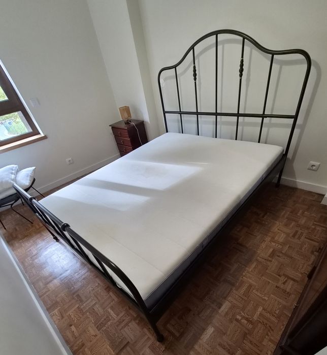 Cama casal Sagstua ikea