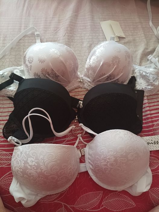 Бюстгальтер.Бюстгалтери.80-85 b,c