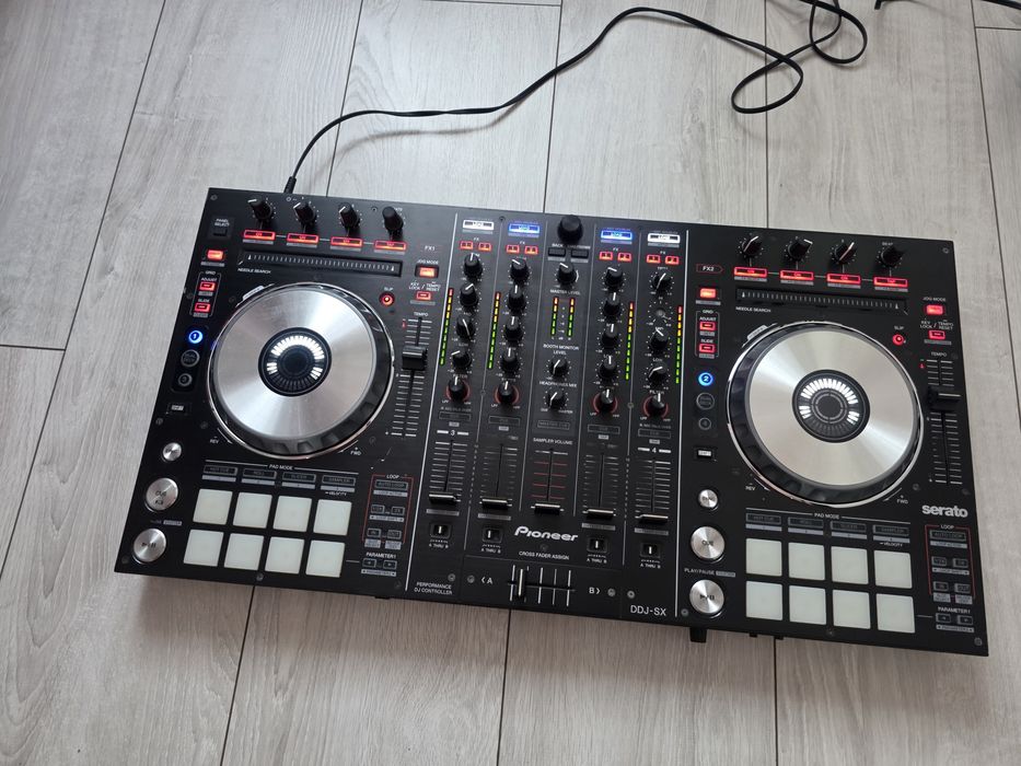 Konsola Pioneer DDJ-SX